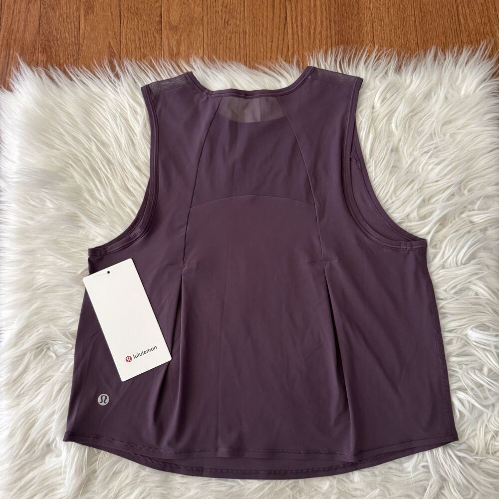 Lululemon Sculpt Cropped Tank Women’s Size 4 Flowy Grape Thistle Quick Dry NWT